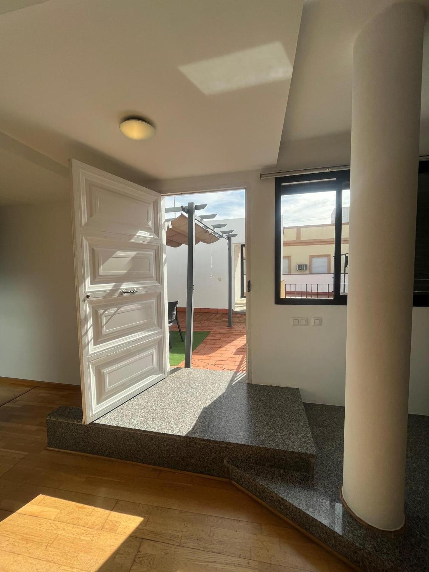 Atico Con Terraza Privada * Séville